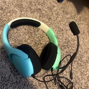 Nintendo switch Blue and Black Gaming Headset with Microphone